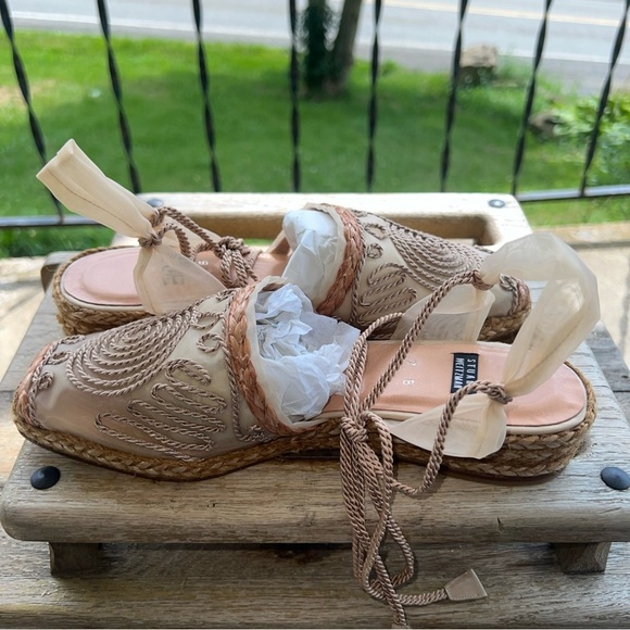 Stuart Weitzman Organza Espadrille Boho Sandals Women’s Size 7B EUC - Picture 7 of 11